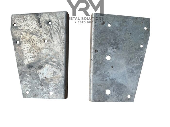 PAIR HDG Safari Corner Bracket Cappings - LR Defender & LR Series 2/2A/3