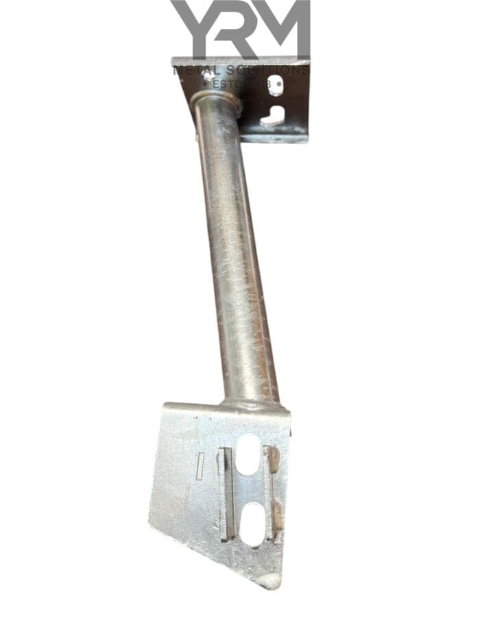 LHS HDG Rear Tubular Seat Belt to Chassis Bracket - LR Defender 90 (83-98) & 110 (83-06) - Image 2