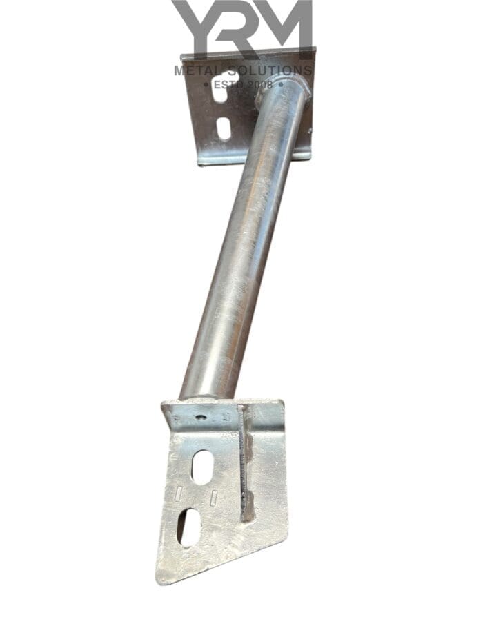 LHS HDG Rear Tubular Seat Belt to Chassis Bracket - LR Defender 90 (83-98) & 110 (83-06) - Image 3