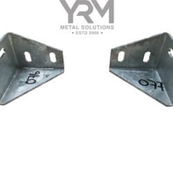 PAIR HDG Sill Rail to Mid Crossmember Bracket - LR Defender 110/130 (4 or 5 Door)
