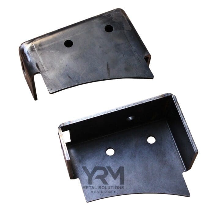 PAIR Anti Roll Bar Bracket, Rear Chassis - LR Defender 90 (pre Td5) - Image 3