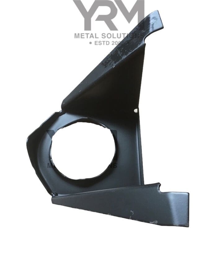 Rear Chassis Coil Spring Seat - LR Defender 90/D1/RRC - Image 4