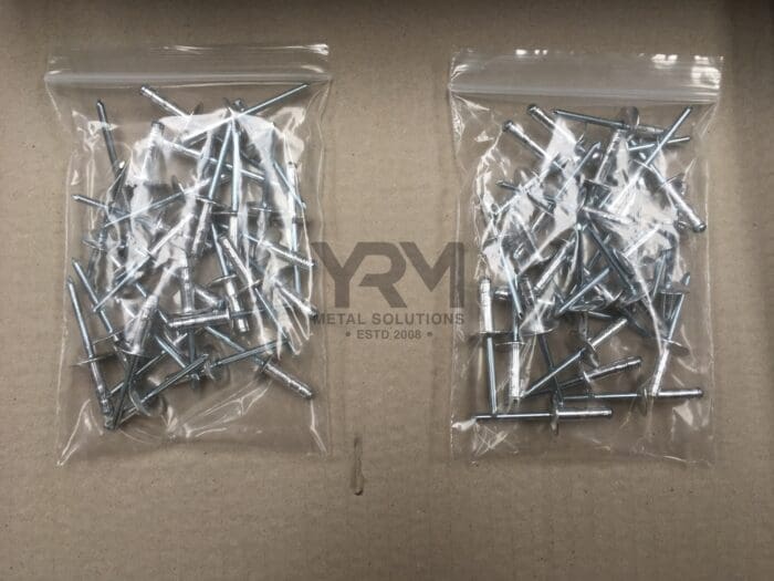 Rear Row Forward Facing Seat Conversion Kit - LR Defender - Image 9