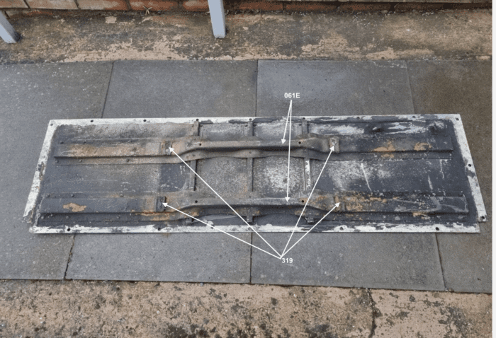 HDG 2nd Row Floor Reinforcement/Support Crossmember  - LR Series 2/2A/3 - Image 3